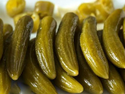 مخلل خيار صغير