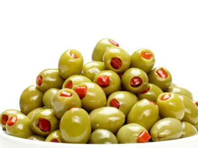 250 زيتون محشي جزر